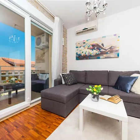 Kristina Apartman Trogir